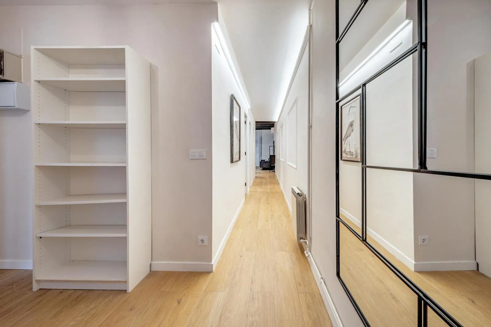 Bebarceloner Eixample Apartments - 4 Bedrooms